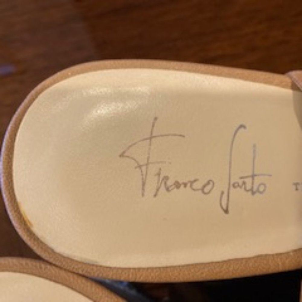 Shoes - Picture 4 of 4